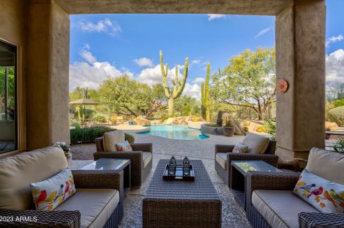 7482 High Pt Dr, Scottsdale AZ  85266-1413 exterior