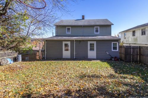 222 Emmett Ave, Derby CT 06418-1258 exterior