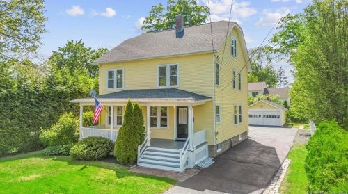 82 Main St, Windsor Locks, CT 06096-2800