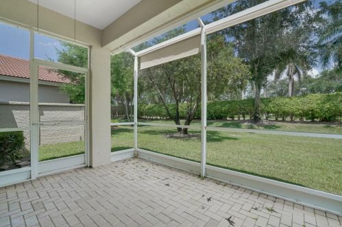 2210 Sapphire Cir, West Palm Beach FL  33411-5196 exterior