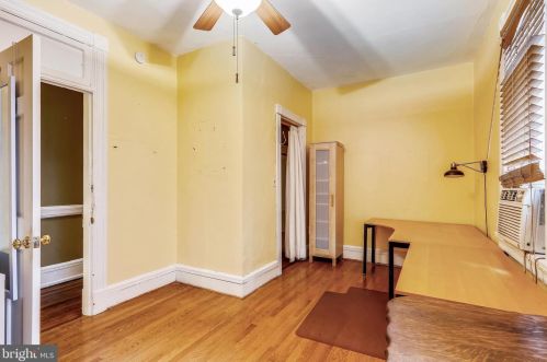 23 Logan Cir, Washington DC  20005-3761 exterior