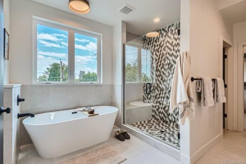 1064 Jasmine St, Denver CO  80220-4518 exterior