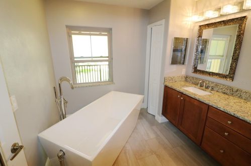 1261 Blessing St, Maitland, FL 32751-4260