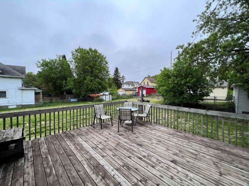 607 59 Ave, Duluth MN 55807-1908 exterior