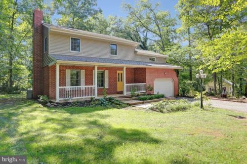 380 Old York Rd, Wellsville, PA 17365-9793