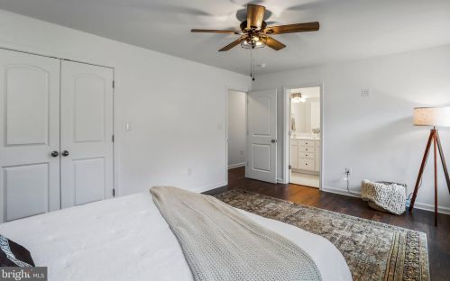 1198 Happy Ridge Dr, Front Royal VA  22630-5302 exterior