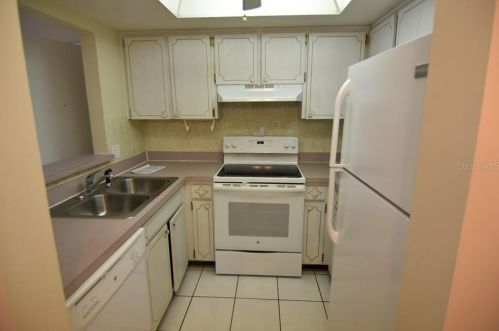 4826 Marine Pkwy, New Port Richey, FL 34652-3569