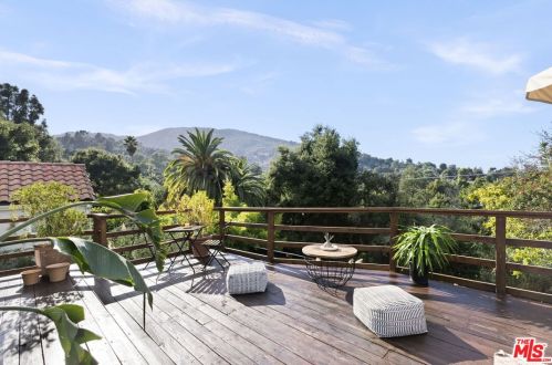 19751 Grand Vw Dr, Topanga CA  90290-3313 exterior