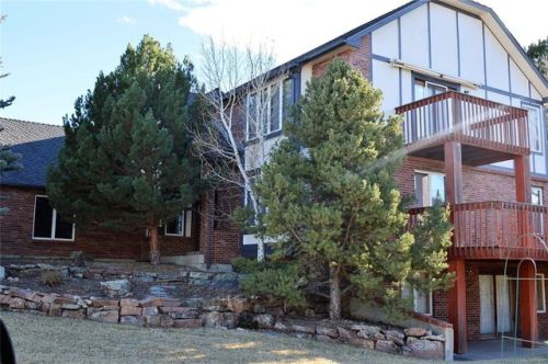 105 Lupine St, Lakewood, CO 80401