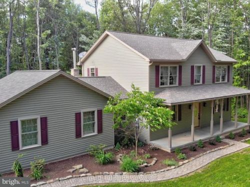 435 Zeiders Rd, Eshcol, PA 17062