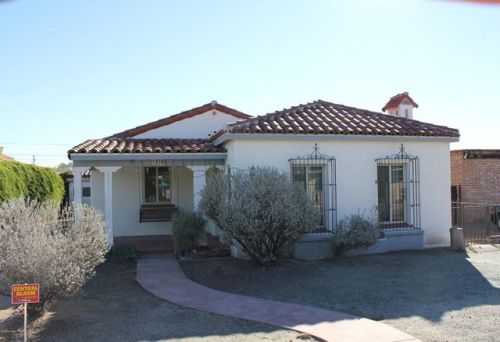 216 Lee St, Tucson AZ  85705-6726 exterior