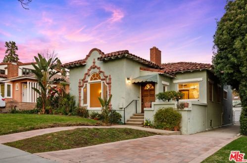 1238 Cedar St, Glendale, CA 91207-1427