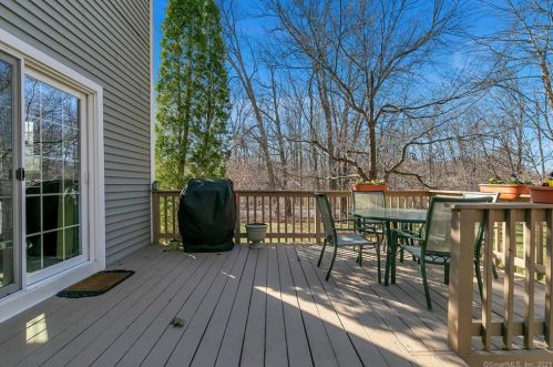 40 Carli Blvd, Colchester CT  06415-1867 exterior