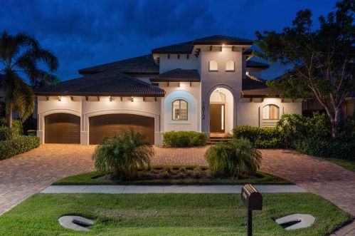 1812 Maywood Ct, Marco Island, FL 34145-4719