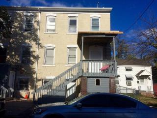 245 Liberty St, Paterson NJ  07522-1401 exterior