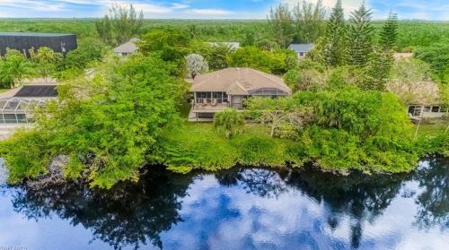 1612 Serenity Ln, Sanibel, FL 33957-4233