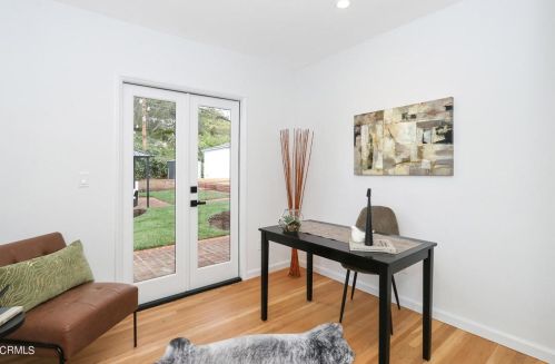 2077 Grand Oaks Ave, Altadena CA  91001-3530 exterior