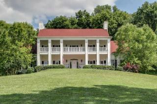524 Beech Creek Rd, Brentwood, TN 37027-3421