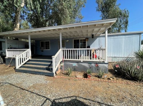 18496 Tereticornis Ave, Lake Elsinore CA  92532-2105 exterior