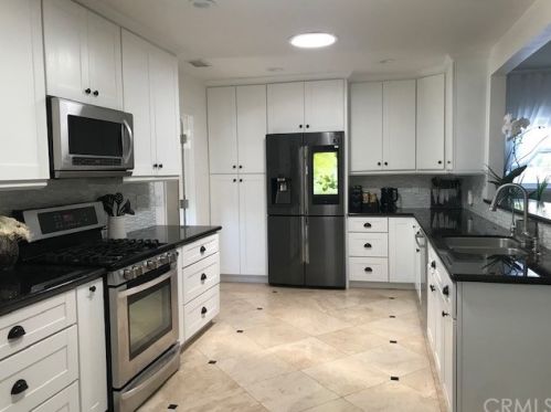 906 Hill Ave, Fullerton, CA 92832-2821