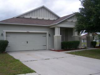 4000 Meadowlark Dr, Kissimmee, FL 34746-2004