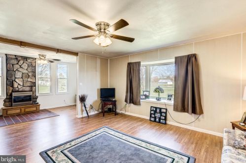 305 Ulricktown Rd, Littlestown PA  17340-9789 exterior