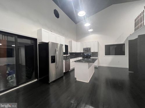 10 Kendrick Ave, Erial NJ  08081-1333 exterior