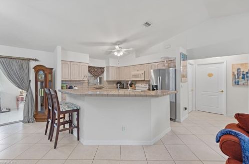 4135 62 Ave, Naples FL  34120 exterior