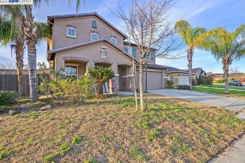 316 Fordham Ave, Fresno, CA 93727-3525
