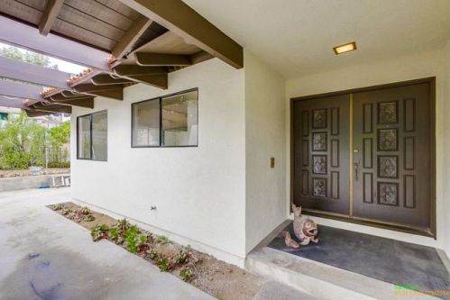 575 Ocean Vw Ave, Encinitas CA  92024-2625 exterior