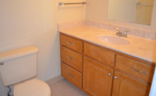 144 4th Ave, Shalimar FL  32579-1907 exterior