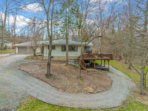 109 Cherryville Hollow Rd, Flemington, NJ 08822-5531