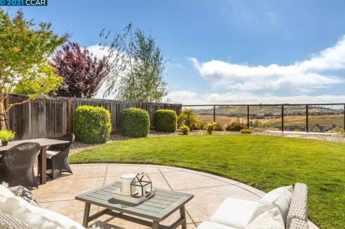 3333 Griffon St, Danville CA  94506-5007 exterior