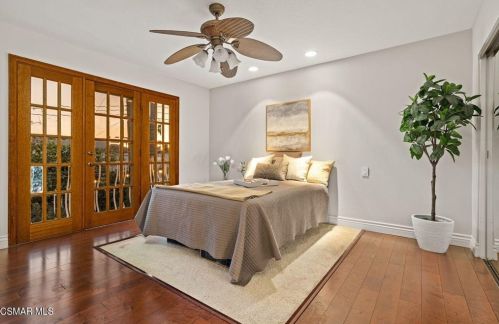 2005 Hull Ct, Simi Valley CA 93063-3701 exterior