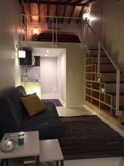 7820 Carlyle Ave, Miami FL  33141-2027 exterior