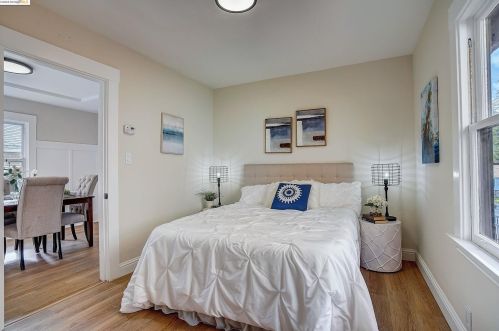 4732 Congress Ave, Oakland CA 94601-5406 exterior