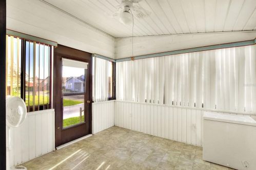 4826 Colonnades Cir, Lakeland FL  33811-1526 exterior