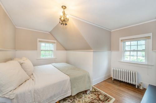 381 Morris Ave, Mountain Lakes NJ  07046-1641 exterior