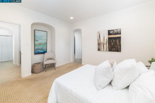 1040 Zebrina Way, San Ramon CA  94582-5209 exterior