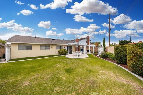 16457 Heathfield Dr, Whittier CA  90603-3203 exterior