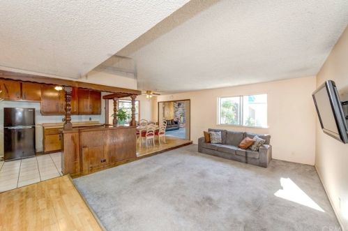 419 West St, Anaheim, CA 92801-5949