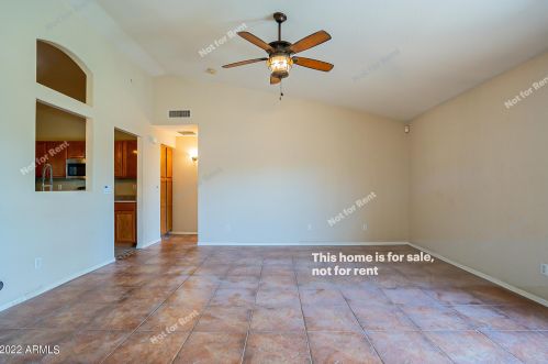 2601 79th Dr, Phoenix AZ  85043-7455 exterior