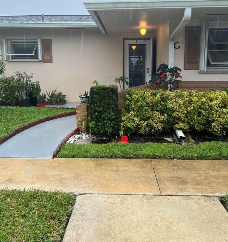 2545 Dudley Dr, West Palm Beach, FL 33415-8706