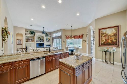 1075 Henley Downs Pl, Lake Mary FL  32746-1972 exterior