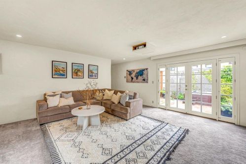 641 Eardley Ave, Del Monte Park CA  93950-4621 exterior