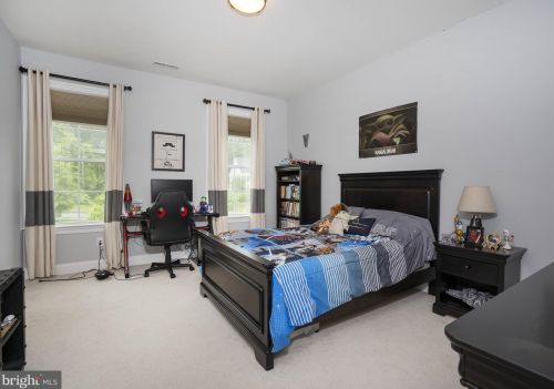 10 Pine Valley Ct, Glen Mills PA  19342-1823 exterior