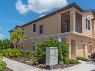 4202 Via Piedra Cir, Sarasota, FL 34233-1479