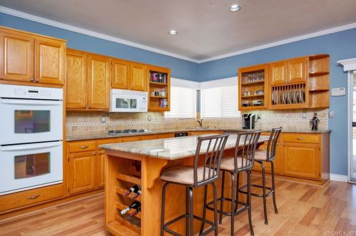 42320 Aaron Ct, Lancaster CA 93536-1266 exterior