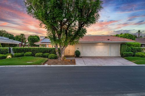 2 Surrey Ct, Rancho Mirage, CA 92270-2590
