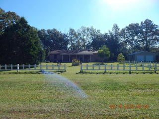 3218 Pompey Ave, Vernon, FL 32462-2300